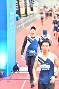 BIB: 8549, 8112
                            <button type="button" onclick="openModal(4620550)" class="btn btn-primary btn-sm float-right btn-popup" data-toggle="modal" data-target=".modal-high-quality">
                        <i class="fas fa-shopping-cart"></i> Add to Cart
                    </button>
                                            <button type="button" onclick="isThisMe(4620550, true)" class="btn btn-success btn-sm float-right btn-popup btn-isme hidden" data-toggle="tooltip" data-placement="bottom" title="นี่คือรูปของคุณใช่ไหม คลิกที่นี่เพื่อเอาเข้าอัลบั้ม">
                        <i class="fas fa-plus"></i> Add to album
                    </button>
                    <button type="button" onclick="isThisMe(4620550, false)" class="btn btn-warning btn-sm float-right btn-popup btn-isnotme hidden">
                        <i class="fas fa-ban"></i> Remove from album
                    </button>