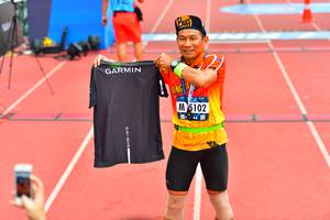 BIB: 5102
                            <button type="button" onclick="openModal(4588262)" class="btn btn-primary btn-sm float-right btn-popup" data-toggle="modal" data-target=".modal-high-quality">
                        <i class="fas fa-shopping-cart"></i> Add to Cart
                    </button>
                                            <button type="button" onclick="isThisMe(4588262, true)" class="btn btn-success btn-sm float-right btn-popup btn-isme hidden" data-toggle="tooltip" data-placement="bottom" title="นี่คือรูปของคุณใช่ไหม คลิกที่นี่เพื่อเอาเข้าอัลบั้ม">
                        <i class="fas fa-plus"></i> Add to album
                    </button>
                    <button type="button" onclick="isThisMe(4588262, false)" class="btn btn-warning btn-sm float-right btn-popup btn-isnotme hidden">
                        <i class="fas fa-ban"></i> Remove from album
                    </button>