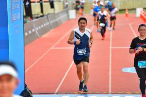 BIB: 7533, 217
                            <button type="button" onclick="openModal(4586785)" class="btn btn-primary btn-sm float-right btn-popup" data-toggle="modal" data-target=".modal-high-quality">
                        <i class="fas fa-shopping-cart"></i> Add to Cart
                    </button>
                                            <button type="button" onclick="isThisMe(4586785, true)" class="btn btn-success btn-sm float-right btn-popup btn-isme hidden" data-toggle="tooltip" data-placement="bottom" title="นี่คือรูปของคุณใช่ไหม คลิกที่นี่เพื่อเอาเข้าอัลบั้ม">
                        <i class="fas fa-plus"></i> Add to album
                    </button>
                    <button type="button" onclick="isThisMe(4586785, false)" class="btn btn-warning btn-sm float-right btn-popup btn-isnotme hidden">
                        <i class="fas fa-ban"></i> Remove from album
                    </button>