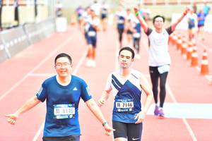 BIB: 7146, 8140
                            <button type="button" onclick="openModal(4623324)" class="btn btn-primary btn-sm float-right btn-popup" data-toggle="modal" data-target=".modal-high-quality">
                        <i class="fas fa-shopping-cart"></i> Add to Cart
                    </button>
                                            <button type="button" onclick="isThisMe(4623324, true)" class="btn btn-success btn-sm float-right btn-popup btn-isme hidden" data-toggle="tooltip" data-placement="bottom" title="นี่คือรูปของคุณใช่ไหม คลิกที่นี่เพื่อเอาเข้าอัลบั้ม">
                        <i class="fas fa-plus"></i> Add to album
                    </button>
                    <button type="button" onclick="isThisMe(4623324, false)" class="btn btn-warning btn-sm float-right btn-popup btn-isnotme hidden">
                        <i class="fas fa-ban"></i> Remove from album
                    </button>