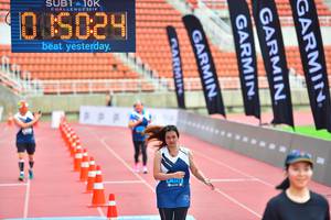 BIB: 1024, 1753
                            <button type="button" onclick="openModal(4593167)" class="btn btn-primary btn-sm float-right btn-popup" data-toggle="modal" data-target=".modal-high-quality">
                        <i class="fas fa-shopping-cart"></i> Add to Cart
                    </button>
                                            <button type="button" onclick="isThisMe(4593167, true)" class="btn btn-success btn-sm float-right btn-popup btn-isme hidden" data-toggle="tooltip" data-placement="bottom" title="นี่คือรูปของคุณใช่ไหม คลิกที่นี่เพื่อเอาเข้าอัลบั้ม">
                        <i class="fas fa-plus"></i> Add to album
                    </button>
                    <button type="button" onclick="isThisMe(4593167, false)" class="btn btn-warning btn-sm float-right btn-popup btn-isnotme hidden">
                        <i class="fas fa-ban"></i> Remove from album
                    </button>