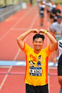 BIB: 6363
                            <button type="button" onclick="openModal(4607740)" class="btn btn-primary btn-sm float-right btn-popup" data-toggle="modal" data-target=".modal-high-quality">
                        <i class="fas fa-shopping-cart"></i> Add to Cart
                    </button>
                                            <button type="button" onclick="isThisMe(4607740, true)" class="btn btn-success btn-sm float-right btn-popup btn-isme hidden" data-toggle="tooltip" data-placement="bottom" title="นี่คือรูปของคุณใช่ไหม คลิกที่นี่เพื่อเอาเข้าอัลบั้ม">
                        <i class="fas fa-plus"></i> Add to album
                    </button>
                    <button type="button" onclick="isThisMe(4607740, false)" class="btn btn-warning btn-sm float-right btn-popup btn-isnotme hidden">
                        <i class="fas fa-ban"></i> Remove from album
                    </button>