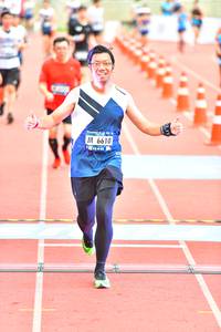 BIB: 6610
                            <button type="button" onclick="openModal(4619022)" class="btn btn-primary btn-sm float-right btn-popup" data-toggle="modal" data-target=".modal-high-quality">
                        <i class="fas fa-shopping-cart"></i> Add to Cart
                    </button>
                                            <button type="button" onclick="isThisMe(4619022, true)" class="btn btn-success btn-sm float-right btn-popup btn-isme hidden" data-toggle="tooltip" data-placement="bottom" title="นี่คือรูปของคุณใช่ไหม คลิกที่นี่เพื่อเอาเข้าอัลบั้ม">
                        <i class="fas fa-plus"></i> Add to album
                    </button>
                    <button type="button" onclick="isThisMe(4619022, false)" class="btn btn-warning btn-sm float-right btn-popup btn-isnotme hidden">
                        <i class="fas fa-ban"></i> Remove from album
                    </button>