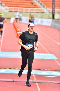 BIB: 6594
                            <button type="button" onclick="openModal(4592613)" class="btn btn-primary btn-sm float-right btn-popup" data-toggle="modal" data-target=".modal-high-quality">
                        <i class="fas fa-shopping-cart"></i> Add to Cart
                    </button>
                                            <button type="button" onclick="isThisMe(4592613, true)" class="btn btn-success btn-sm float-right btn-popup btn-isme hidden" data-toggle="tooltip" data-placement="bottom" title="นี่คือรูปของคุณใช่ไหม คลิกที่นี่เพื่อเอาเข้าอัลบั้ม">
                        <i class="fas fa-plus"></i> Add to album
                    </button>
                    <button type="button" onclick="isThisMe(4592613, false)" class="btn btn-warning btn-sm float-right btn-popup btn-isnotme hidden">
                        <i class="fas fa-ban"></i> Remove from album
                    </button>