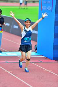 BIB: 2013
                            <button type="button" onclick="openModal(4589572)" class="btn btn-primary btn-sm float-right btn-popup" data-toggle="modal" data-target=".modal-high-quality">
                        <i class="fas fa-shopping-cart"></i> Add to Cart
                    </button>
                                            <button type="button" onclick="isThisMe(4589572, true)" class="btn btn-success btn-sm float-right btn-popup btn-isme hidden" data-toggle="tooltip" data-placement="bottom" title="นี่คือรูปของคุณใช่ไหม คลิกที่นี่เพื่อเอาเข้าอัลบั้ม">
                        <i class="fas fa-plus"></i> Add to album
                    </button>
                    <button type="button" onclick="isThisMe(4589572, false)" class="btn btn-warning btn-sm float-right btn-popup btn-isnotme hidden">
                        <i class="fas fa-ban"></i> Remove from album
                    </button>