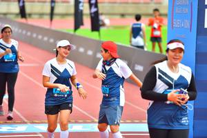 BIB: 2329
                            <button type="button" onclick="openModal(4593352)" class="btn btn-primary btn-sm float-right btn-popup" data-toggle="modal" data-target=".modal-high-quality">
                        <i class="fas fa-shopping-cart"></i> Add to Cart
                    </button>
                                            <button type="button" onclick="isThisMe(4593352, true)" class="btn btn-success btn-sm float-right btn-popup btn-isme hidden" data-toggle="tooltip" data-placement="bottom" title="นี่คือรูปของคุณใช่ไหม คลิกที่นี่เพื่อเอาเข้าอัลบั้ม">
                        <i class="fas fa-plus"></i> Add to album
                    </button>
                    <button type="button" onclick="isThisMe(4593352, false)" class="btn btn-warning btn-sm float-right btn-popup btn-isnotme hidden">
                        <i class="fas fa-ban"></i> Remove from album
                    </button>