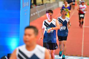 BIB: 5809
                            <button type="button" onclick="openModal(4603472)" class="btn btn-primary btn-sm float-right btn-popup" data-toggle="modal" data-target=".modal-high-quality">
                        <i class="fas fa-shopping-cart"></i> Add to Cart
                    </button>
                                            <button type="button" onclick="isThisMe(4603472, true)" class="btn btn-success btn-sm float-right btn-popup btn-isme hidden" data-toggle="tooltip" data-placement="bottom" title="นี่คือรูปของคุณใช่ไหม คลิกที่นี่เพื่อเอาเข้าอัลบั้ม">
                        <i class="fas fa-plus"></i> Add to album
                    </button>
                    <button type="button" onclick="isThisMe(4603472, false)" class="btn btn-warning btn-sm float-right btn-popup btn-isnotme hidden">
                        <i class="fas fa-ban"></i> Remove from album
                    </button>