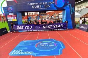 BIB: 201, 102, 2019
                            <button type="button" onclick="openModal(4584621)" class="btn btn-primary btn-sm float-right btn-popup" data-toggle="modal" data-target=".modal-high-quality">
                        <i class="fas fa-shopping-cart"></i> Add to Cart
                    </button>
                                            <button type="button" onclick="isThisMe(4584621, true)" class="btn btn-success btn-sm float-right btn-popup btn-isme hidden" data-toggle="tooltip" data-placement="bottom" title="นี่คือรูปของคุณใช่ไหม คลิกที่นี่เพื่อเอาเข้าอัลบั้ม">
                        <i class="fas fa-plus"></i> Add to album
                    </button>
                    <button type="button" onclick="isThisMe(4584621, false)" class="btn btn-warning btn-sm float-right btn-popup btn-isnotme hidden">
                        <i class="fas fa-ban"></i> Remove from album
                    </button>