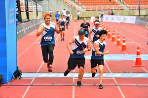 BIB: 7555
                            <button type="button" onclick="openModal(4586718)" class="btn btn-primary btn-sm float-right btn-popup" data-toggle="modal" data-target=".modal-high-quality">
                        <i class="fas fa-shopping-cart"></i> Add to Cart
                    </button>
                                            <button type="button" onclick="isThisMe(4586718, true)" class="btn btn-success btn-sm float-right btn-popup btn-isme hidden" data-toggle="tooltip" data-placement="bottom" title="นี่คือรูปของคุณใช่ไหม คลิกที่นี่เพื่อเอาเข้าอัลบั้ม">
                        <i class="fas fa-plus"></i> Add to album
                    </button>
                    <button type="button" onclick="isThisMe(4586718, false)" class="btn btn-warning btn-sm float-right btn-popup btn-isnotme hidden">
                        <i class="fas fa-ban"></i> Remove from album
                    </button>