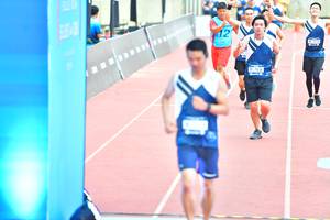 BIB: 7616
                            <button type="button" onclick="openModal(4623345)" class="btn btn-primary btn-sm float-right btn-popup" data-toggle="modal" data-target=".modal-high-quality">
                        <i class="fas fa-shopping-cart"></i> Add to Cart
                    </button>
                                            <button type="button" onclick="isThisMe(4623345, true)" class="btn btn-success btn-sm float-right btn-popup btn-isme hidden" data-toggle="tooltip" data-placement="bottom" title="นี่คือรูปของคุณใช่ไหม คลิกที่นี่เพื่อเอาเข้าอัลบั้ม">
                        <i class="fas fa-plus"></i> Add to album
                    </button>
                    <button type="button" onclick="isThisMe(4623345, false)" class="btn btn-warning btn-sm float-right btn-popup btn-isnotme hidden">
                        <i class="fas fa-ban"></i> Remove from album
                    </button>