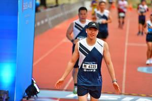 BIB: 6235
                            <button type="button" onclick="openModal(4603275)" class="btn btn-primary btn-sm float-right btn-popup" data-toggle="modal" data-target=".modal-high-quality">
                        <i class="fas fa-shopping-cart"></i> Add to Cart
                    </button>
                                            <button type="button" onclick="isThisMe(4603275, true)" class="btn btn-success btn-sm float-right btn-popup btn-isme hidden" data-toggle="tooltip" data-placement="bottom" title="นี่คือรูปของคุณใช่ไหม คลิกที่นี่เพื่อเอาเข้าอัลบั้ม">
                        <i class="fas fa-plus"></i> Add to album
                    </button>
                    <button type="button" onclick="isThisMe(4603275, false)" class="btn btn-warning btn-sm float-right btn-popup btn-isnotme hidden">
                        <i class="fas fa-ban"></i> Remove from album
                    </button>