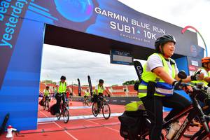 BIB: 201
                            <button type="button" onclick="openModal(4584356)" class="btn btn-primary btn-sm float-right btn-popup" data-toggle="modal" data-target=".modal-high-quality">
                        <i class="fas fa-shopping-cart"></i> Add to Cart
                    </button>
                                            <button type="button" onclick="isThisMe(4584356, true)" class="btn btn-success btn-sm float-right btn-popup btn-isme hidden" data-toggle="tooltip" data-placement="bottom" title="นี่คือรูปของคุณใช่ไหม คลิกที่นี่เพื่อเอาเข้าอัลบั้ม">
                        <i class="fas fa-plus"></i> Add to album
                    </button>
                    <button type="button" onclick="isThisMe(4584356, false)" class="btn btn-warning btn-sm float-right btn-popup btn-isnotme hidden">
                        <i class="fas fa-ban"></i> Remove from album
                    </button>