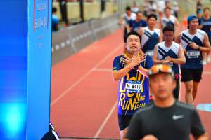 BIB: 8412
                            <button type="button" onclick="openModal(4602679)" class="btn btn-primary btn-sm float-right btn-popup" data-toggle="modal" data-target=".modal-high-quality">
                        <i class="fas fa-shopping-cart"></i> Add to Cart
                    </button>
                                            <button type="button" onclick="isThisMe(4602679, true)" class="btn btn-success btn-sm float-right btn-popup btn-isme hidden" data-toggle="tooltip" data-placement="bottom" title="นี่คือรูปของคุณใช่ไหม คลิกที่นี่เพื่อเอาเข้าอัลบั้ม">
                        <i class="fas fa-plus"></i> Add to album
                    </button>
                    <button type="button" onclick="isThisMe(4602679, false)" class="btn btn-warning btn-sm float-right btn-popup btn-isnotme hidden">
                        <i class="fas fa-ban"></i> Remove from album
                    </button>