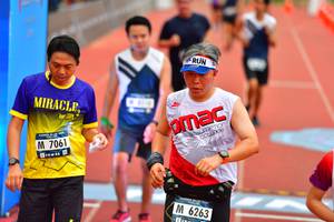 BIB: 7061, 6263
                            <button type="button" onclick="openModal(4603606)" class="btn btn-primary btn-sm float-right btn-popup" data-toggle="modal" data-target=".modal-high-quality">
                        <i class="fas fa-shopping-cart"></i> Add to Cart
                    </button>
                                            <button type="button" onclick="isThisMe(4603606, true)" class="btn btn-success btn-sm float-right btn-popup btn-isme hidden" data-toggle="tooltip" data-placement="bottom" title="นี่คือรูปของคุณใช่ไหม คลิกที่นี่เพื่อเอาเข้าอัลบั้ม">
                        <i class="fas fa-plus"></i> Add to album
                    </button>
                    <button type="button" onclick="isThisMe(4603606, false)" class="btn btn-warning btn-sm float-right btn-popup btn-isnotme hidden">
                        <i class="fas fa-ban"></i> Remove from album
                    </button>