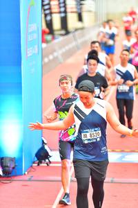 BIB: 8520
                            <button type="button" onclick="openModal(4616309)" class="btn btn-primary btn-sm float-right btn-popup" data-toggle="modal" data-target=".modal-high-quality">
                        <i class="fas fa-shopping-cart"></i> Add to Cart
                    </button>
                                            <button type="button" onclick="isThisMe(4616309, true)" class="btn btn-success btn-sm float-right btn-popup btn-isme hidden" data-toggle="tooltip" data-placement="bottom" title="นี่คือรูปของคุณใช่ไหม คลิกที่นี่เพื่อเอาเข้าอัลบั้ม">
                        <i class="fas fa-plus"></i> Add to album
                    </button>
                    <button type="button" onclick="isThisMe(4616309, false)" class="btn btn-warning btn-sm float-right btn-popup btn-isnotme hidden">
                        <i class="fas fa-ban"></i> Remove from album
                    </button>