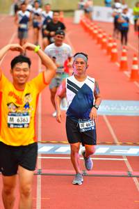 BIB: 6363
                            <button type="button" onclick="openModal(4607726)" class="btn btn-primary btn-sm float-right btn-popup" data-toggle="modal" data-target=".modal-high-quality">
                        <i class="fas fa-shopping-cart"></i> Add to Cart
                    </button>
                                            <button type="button" onclick="isThisMe(4607726, true)" class="btn btn-success btn-sm float-right btn-popup btn-isme hidden" data-toggle="tooltip" data-placement="bottom" title="นี่คือรูปของคุณใช่ไหม คลิกที่นี่เพื่อเอาเข้าอัลบั้ม">
                        <i class="fas fa-plus"></i> Add to album
                    </button>
                    <button type="button" onclick="isThisMe(4607726, false)" class="btn btn-warning btn-sm float-right btn-popup btn-isnotme hidden">
                        <i class="fas fa-ban"></i> Remove from album
                    </button>