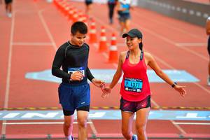 BIB: 1371
                            <button type="button" onclick="openModal(4595605)" class="btn btn-primary btn-sm float-right btn-popup" data-toggle="modal" data-target=".modal-high-quality">
                        <i class="fas fa-shopping-cart"></i> Add to Cart
                    </button>
                                            <button type="button" onclick="isThisMe(4595605, true)" class="btn btn-success btn-sm float-right btn-popup btn-isme hidden" data-toggle="tooltip" data-placement="bottom" title="นี่คือรูปของคุณใช่ไหม คลิกที่นี่เพื่อเอาเข้าอัลบั้ม">
                        <i class="fas fa-plus"></i> Add to album
                    </button>
                    <button type="button" onclick="isThisMe(4595605, false)" class="btn btn-warning btn-sm float-right btn-popup btn-isnotme hidden">
                        <i class="fas fa-ban"></i> Remove from album
                    </button>