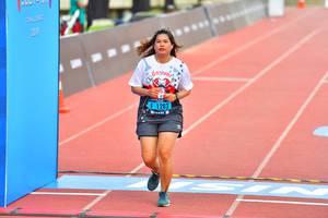 BIB: 1283
                            <button type="button" onclick="openModal(4593053)" class="btn btn-primary btn-sm float-right btn-popup" data-toggle="modal" data-target=".modal-high-quality">
                        <i class="fas fa-shopping-cart"></i> Add to Cart
                    </button>
                                            <button type="button" onclick="isThisMe(4593053, true)" class="btn btn-success btn-sm float-right btn-popup btn-isme hidden" data-toggle="tooltip" data-placement="bottom" title="นี่คือรูปของคุณใช่ไหม คลิกที่นี่เพื่อเอาเข้าอัลบั้ม">
                        <i class="fas fa-plus"></i> Add to album
                    </button>
                    <button type="button" onclick="isThisMe(4593053, false)" class="btn btn-warning btn-sm float-right btn-popup btn-isnotme hidden">
                        <i class="fas fa-ban"></i> Remove from album
                    </button>