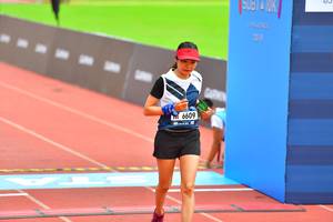 BIB: 2319, 6609, 
                            <button type="button" onclick="openModal(4590531)" class="btn btn-primary btn-sm float-right btn-popup" data-toggle="modal" data-target=".modal-high-quality">
                        <i class="fas fa-shopping-cart"></i> Add to Cart
                    </button>
                                            <button type="button" onclick="isThisMe(4590531, true)" class="btn btn-success btn-sm float-right btn-popup btn-isme hidden" data-toggle="tooltip" data-placement="bottom" title="นี่คือรูปของคุณใช่ไหม คลิกที่นี่เพื่อเอาเข้าอัลบั้ม">
                        <i class="fas fa-plus"></i> Add to album
                    </button>
                    <button type="button" onclick="isThisMe(4590531, false)" class="btn btn-warning btn-sm float-right btn-popup btn-isnotme hidden">
                        <i class="fas fa-ban"></i> Remove from album
                    </button>