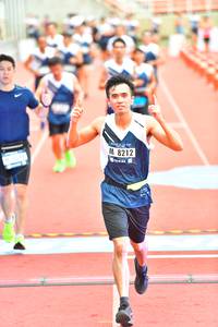 BIB: 8212
                            <button type="button" onclick="openModal(4618231)" class="btn btn-primary btn-sm float-right btn-popup" data-toggle="modal" data-target=".modal-high-quality">
                        <i class="fas fa-shopping-cart"></i> Add to Cart
                    </button>
                                            <button type="button" onclick="isThisMe(4618231, true)" class="btn btn-success btn-sm float-right btn-popup btn-isme hidden" data-toggle="tooltip" data-placement="bottom" title="นี่คือรูปของคุณใช่ไหม คลิกที่นี่เพื่อเอาเข้าอัลบั้ม">
                        <i class="fas fa-plus"></i> Add to album
                    </button>
                    <button type="button" onclick="isThisMe(4618231, false)" class="btn btn-warning btn-sm float-right btn-popup btn-isnotme hidden">
                        <i class="fas fa-ban"></i> Remove from album
                    </button>