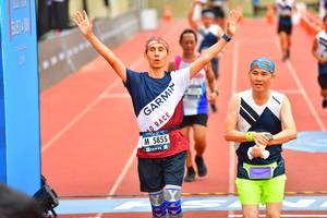 BIB: 5855
                            <button type="button" onclick="openModal(4588472)" class="btn btn-primary btn-sm float-right btn-popup" data-toggle="modal" data-target=".modal-high-quality">
                        <i class="fas fa-shopping-cart"></i> Add to Cart
                    </button>
                                            <button type="button" onclick="isThisMe(4588472, true)" class="btn btn-success btn-sm float-right btn-popup btn-isme hidden" data-toggle="tooltip" data-placement="bottom" title="นี่คือรูปของคุณใช่ไหม คลิกที่นี่เพื่อเอาเข้าอัลบั้ม">
                        <i class="fas fa-plus"></i> Add to album
                    </button>
                    <button type="button" onclick="isThisMe(4588472, false)" class="btn btn-warning btn-sm float-right btn-popup btn-isnotme hidden">
                        <i class="fas fa-ban"></i> Remove from album
                    </button>