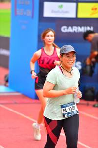 BIB: 8189
                            <button type="button" onclick="openModal(4589469)" class="btn btn-primary btn-sm float-right btn-popup" data-toggle="modal" data-target=".modal-high-quality">
                        <i class="fas fa-shopping-cart"></i> Add to Cart
                    </button>
                                            <button type="button" onclick="isThisMe(4589469, true)" class="btn btn-success btn-sm float-right btn-popup btn-isme hidden" data-toggle="tooltip" data-placement="bottom" title="นี่คือรูปของคุณใช่ไหม คลิกที่นี่เพื่อเอาเข้าอัลบั้ม">
                        <i class="fas fa-plus"></i> Add to album
                    </button>
                    <button type="button" onclick="isThisMe(4589469, false)" class="btn btn-warning btn-sm float-right btn-popup btn-isnotme hidden">
                        <i class="fas fa-ban"></i> Remove from album
                    </button>