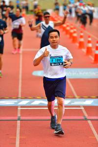 BIB: 1895
                            <button type="button" onclick="openModal(4606114)" class="btn btn-primary btn-sm float-right btn-popup" data-toggle="modal" data-target=".modal-high-quality">
                        <i class="fas fa-shopping-cart"></i> Add to Cart
                    </button>
                                            <button type="button" onclick="isThisMe(4606114, true)" class="btn btn-success btn-sm float-right btn-popup btn-isme hidden" data-toggle="tooltip" data-placement="bottom" title="นี่คือรูปของคุณใช่ไหม คลิกที่นี่เพื่อเอาเข้าอัลบั้ม">
                        <i class="fas fa-plus"></i> Add to album
                    </button>
                    <button type="button" onclick="isThisMe(4606114, false)" class="btn btn-warning btn-sm float-right btn-popup btn-isnotme hidden">
                        <i class="fas fa-ban"></i> Remove from album
                    </button>