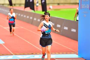 BIB: 319
                            <button type="button" onclick="openModal(4590633)" class="btn btn-primary btn-sm float-right btn-popup" data-toggle="modal" data-target=".modal-high-quality">
                        <i class="fas fa-shopping-cart"></i> Add to Cart
                    </button>
                                            <button type="button" onclick="isThisMe(4590633, true)" class="btn btn-success btn-sm float-right btn-popup btn-isme hidden" data-toggle="tooltip" data-placement="bottom" title="นี่คือรูปของคุณใช่ไหม คลิกที่นี่เพื่อเอาเข้าอัลบั้ม">
                        <i class="fas fa-plus"></i> Add to album
                    </button>
                    <button type="button" onclick="isThisMe(4590633, false)" class="btn btn-warning btn-sm float-right btn-popup btn-isnotme hidden">
                        <i class="fas fa-ban"></i> Remove from album
                    </button>