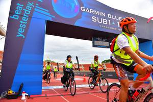 BIB: 201
                            <button type="button" onclick="openModal(4584283)" class="btn btn-primary btn-sm float-right btn-popup" data-toggle="modal" data-target=".modal-high-quality">
                        <i class="fas fa-shopping-cart"></i> Add to Cart
                    </button>
                                            <button type="button" onclick="isThisMe(4584283, true)" class="btn btn-success btn-sm float-right btn-popup btn-isme hidden" data-toggle="tooltip" data-placement="bottom" title="นี่คือรูปของคุณใช่ไหม คลิกที่นี่เพื่อเอาเข้าอัลบั้ม">
                        <i class="fas fa-plus"></i> Add to album
                    </button>
                    <button type="button" onclick="isThisMe(4584283, false)" class="btn btn-warning btn-sm float-right btn-popup btn-isnotme hidden">
                        <i class="fas fa-ban"></i> Remove from album
                    </button>