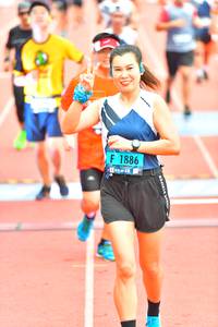 BIB: 1886
                            <button type="button" onclick="openModal(4623206)" class="btn btn-primary btn-sm float-right btn-popup" data-toggle="modal" data-target=".modal-high-quality">
                        <i class="fas fa-shopping-cart"></i> Add to Cart
                    </button>
                                            <button type="button" onclick="isThisMe(4623206, true)" class="btn btn-success btn-sm float-right btn-popup btn-isme hidden" data-toggle="tooltip" data-placement="bottom" title="นี่คือรูปของคุณใช่ไหม คลิกที่นี่เพื่อเอาเข้าอัลบั้ม">
                        <i class="fas fa-plus"></i> Add to album
                    </button>
                    <button type="button" onclick="isThisMe(4623206, false)" class="btn btn-warning btn-sm float-right btn-popup btn-isnotme hidden">
                        <i class="fas fa-ban"></i> Remove from album
                    </button>