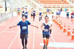 BIB: 8140, 7146
                            <button type="button" onclick="openModal(4623313)" class="btn btn-primary btn-sm float-right btn-popup" data-toggle="modal" data-target=".modal-high-quality">
                        <i class="fas fa-shopping-cart"></i> Add to Cart
                    </button>
                                            <button type="button" onclick="isThisMe(4623313, true)" class="btn btn-success btn-sm float-right btn-popup btn-isme hidden" data-toggle="tooltip" data-placement="bottom" title="นี่คือรูปของคุณใช่ไหม คลิกที่นี่เพื่อเอาเข้าอัลบั้ม">
                        <i class="fas fa-plus"></i> Add to album
                    </button>
                    <button type="button" onclick="isThisMe(4623313, false)" class="btn btn-warning btn-sm float-right btn-popup btn-isnotme hidden">
                        <i class="fas fa-ban"></i> Remove from album
                    </button>