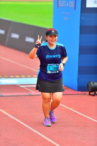 BIB: 1088
                            <button type="button" onclick="openModal(4589414)" class="btn btn-primary btn-sm float-right btn-popup" data-toggle="modal" data-target=".modal-high-quality">
                        <i class="fas fa-shopping-cart"></i> Add to Cart
                    </button>
                                            <button type="button" onclick="isThisMe(4589414, true)" class="btn btn-success btn-sm float-right btn-popup btn-isme hidden" data-toggle="tooltip" data-placement="bottom" title="นี่คือรูปของคุณใช่ไหม คลิกที่นี่เพื่อเอาเข้าอัลบั้ม">
                        <i class="fas fa-plus"></i> Add to album
                    </button>
                    <button type="button" onclick="isThisMe(4589414, false)" class="btn btn-warning btn-sm float-right btn-popup btn-isnotme hidden">
                        <i class="fas fa-ban"></i> Remove from album
                    </button>