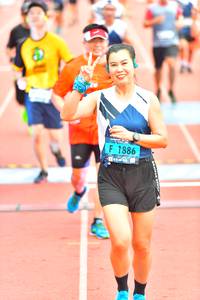 BIB: 1886
                            <button type="button" onclick="openModal(4623201)" class="btn btn-primary btn-sm float-right btn-popup" data-toggle="modal" data-target=".modal-high-quality">
                        <i class="fas fa-shopping-cart"></i> Add to Cart
                    </button>
                                            <button type="button" onclick="isThisMe(4623201, true)" class="btn btn-success btn-sm float-right btn-popup btn-isme hidden" data-toggle="tooltip" data-placement="bottom" title="นี่คือรูปของคุณใช่ไหม คลิกที่นี่เพื่อเอาเข้าอัลบั้ม">
                        <i class="fas fa-plus"></i> Add to album
                    </button>
                    <button type="button" onclick="isThisMe(4623201, false)" class="btn btn-warning btn-sm float-right btn-popup btn-isnotme hidden">
                        <i class="fas fa-ban"></i> Remove from album
                    </button>