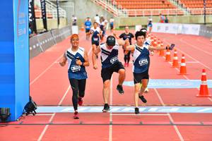 BIB: 2555
                            <button type="button" onclick="openModal(4586690)" class="btn btn-primary btn-sm float-right btn-popup" data-toggle="modal" data-target=".modal-high-quality">
                        <i class="fas fa-shopping-cart"></i> Add to Cart
                    </button>
                                            <button type="button" onclick="isThisMe(4586690, true)" class="btn btn-success btn-sm float-right btn-popup btn-isme hidden" data-toggle="tooltip" data-placement="bottom" title="นี่คือรูปของคุณใช่ไหม คลิกที่นี่เพื่อเอาเข้าอัลบั้ม">
                        <i class="fas fa-plus"></i> Add to album
                    </button>
                    <button type="button" onclick="isThisMe(4586690, false)" class="btn btn-warning btn-sm float-right btn-popup btn-isnotme hidden">
                        <i class="fas fa-ban"></i> Remove from album
                    </button>