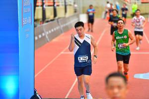 BIB: 7964
                            <button type="button" onclick="openModal(4615080)" class="btn btn-primary btn-sm float-right btn-popup" data-toggle="modal" data-target=".modal-high-quality">
                        <i class="fas fa-shopping-cart"></i> Add to Cart
                    </button>
                                            <button type="button" onclick="isThisMe(4615080, true)" class="btn btn-success btn-sm float-right btn-popup btn-isme hidden" data-toggle="tooltip" data-placement="bottom" title="นี่คือรูปของคุณใช่ไหม คลิกที่นี่เพื่อเอาเข้าอัลบั้ม">
                        <i class="fas fa-plus"></i> Add to album
                    </button>
                    <button type="button" onclick="isThisMe(4615080, false)" class="btn btn-warning btn-sm float-right btn-popup btn-isnotme hidden">
                        <i class="fas fa-ban"></i> Remove from album
                    </button>