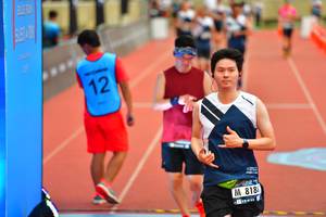 BIB: 818
                            <button type="button" onclick="openModal(4602174)" class="btn btn-primary btn-sm float-right btn-popup" data-toggle="modal" data-target=".modal-high-quality">
                        <i class="fas fa-shopping-cart"></i> Add to Cart
                    </button>
                                            <button type="button" onclick="isThisMe(4602174, true)" class="btn btn-success btn-sm float-right btn-popup btn-isme hidden" data-toggle="tooltip" data-placement="bottom" title="นี่คือรูปของคุณใช่ไหม คลิกที่นี่เพื่อเอาเข้าอัลบั้ม">
                        <i class="fas fa-plus"></i> Add to album
                    </button>
                    <button type="button" onclick="isThisMe(4602174, false)" class="btn btn-warning btn-sm float-right btn-popup btn-isnotme hidden">
                        <i class="fas fa-ban"></i> Remove from album
                    </button>