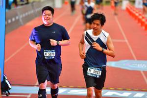 BIB: 5878, 5932
                            <button type="button" onclick="openModal(4603678)" class="btn btn-primary btn-sm float-right btn-popup" data-toggle="modal" data-target=".modal-high-quality">
                        <i class="fas fa-shopping-cart"></i> Add to Cart
                    </button>
                                            <button type="button" onclick="isThisMe(4603678, true)" class="btn btn-success btn-sm float-right btn-popup btn-isme hidden" data-toggle="tooltip" data-placement="bottom" title="นี่คือรูปของคุณใช่ไหม คลิกที่นี่เพื่อเอาเข้าอัลบั้ม">
                        <i class="fas fa-plus"></i> Add to album
                    </button>
                    <button type="button" onclick="isThisMe(4603678, false)" class="btn btn-warning btn-sm float-right btn-popup btn-isnotme hidden">
                        <i class="fas fa-ban"></i> Remove from album
                    </button>