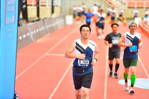 BIB: 7504
                            <button type="button" onclick="openModal(4603911)" class="btn btn-primary btn-sm float-right btn-popup" data-toggle="modal" data-target=".modal-high-quality">
                        <i class="fas fa-shopping-cart"></i> Add to Cart
                    </button>
                                            <button type="button" onclick="isThisMe(4603911, true)" class="btn btn-success btn-sm float-right btn-popup btn-isme hidden" data-toggle="tooltip" data-placement="bottom" title="นี่คือรูปของคุณใช่ไหม คลิกที่นี่เพื่อเอาเข้าอัลบั้ม">
                        <i class="fas fa-plus"></i> Add to album
                    </button>
                    <button type="button" onclick="isThisMe(4603911, false)" class="btn btn-warning btn-sm float-right btn-popup btn-isnotme hidden">
                        <i class="fas fa-ban"></i> Remove from album
                    </button>