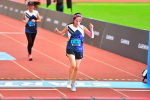 BIB: 1921
                            <button type="button" onclick="openModal(4614843)" class="btn btn-primary btn-sm float-right btn-popup" data-toggle="modal" data-target=".modal-high-quality">
                        <i class="fas fa-shopping-cart"></i> Add to Cart
                    </button>
                                            <button type="button" onclick="isThisMe(4614843, true)" class="btn btn-success btn-sm float-right btn-popup btn-isme hidden" data-toggle="tooltip" data-placement="bottom" title="นี่คือรูปของคุณใช่ไหม คลิกที่นี่เพื่อเอาเข้าอัลบั้ม">
                        <i class="fas fa-plus"></i> Add to album
                    </button>
                    <button type="button" onclick="isThisMe(4614843, false)" class="btn btn-warning btn-sm float-right btn-popup btn-isnotme hidden">
                        <i class="fas fa-ban"></i> Remove from album
                    </button>