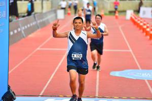 BIB: 7734
                            <button type="button" onclick="openModal(4587351)" class="btn btn-primary btn-sm float-right btn-popup" data-toggle="modal" data-target=".modal-high-quality">
                        <i class="fas fa-shopping-cart"></i> Add to Cart
                    </button>
                                            <button type="button" onclick="isThisMe(4587351, true)" class="btn btn-success btn-sm float-right btn-popup btn-isme hidden" data-toggle="tooltip" data-placement="bottom" title="นี่คือรูปของคุณใช่ไหม คลิกที่นี่เพื่อเอาเข้าอัลบั้ม">
                        <i class="fas fa-plus"></i> Add to album
                    </button>
                    <button type="button" onclick="isThisMe(4587351, false)" class="btn btn-warning btn-sm float-right btn-popup btn-isnotme hidden">
                        <i class="fas fa-ban"></i> Remove from album
                    </button>