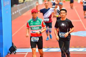 BIB: 876, 8699
                            <button type="button" onclick="openModal(4588400)" class="btn btn-primary btn-sm float-right btn-popup" data-toggle="modal" data-target=".modal-high-quality">
                        <i class="fas fa-shopping-cart"></i> Add to Cart
                    </button>
                                            <button type="button" onclick="isThisMe(4588400, true)" class="btn btn-success btn-sm float-right btn-popup btn-isme hidden" data-toggle="tooltip" data-placement="bottom" title="นี่คือรูปของคุณใช่ไหม คลิกที่นี่เพื่อเอาเข้าอัลบั้ม">
                        <i class="fas fa-plus"></i> Add to album
                    </button>
                    <button type="button" onclick="isThisMe(4588400, false)" class="btn btn-warning btn-sm float-right btn-popup btn-isnotme hidden">
                        <i class="fas fa-ban"></i> Remove from album
                    </button>