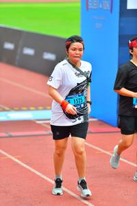 BIB: 1525
                            <button type="button" onclick="openModal(4588954)" class="btn btn-primary btn-sm float-right btn-popup" data-toggle="modal" data-target=".modal-high-quality">
                        <i class="fas fa-shopping-cart"></i> Add to Cart
                    </button>
                                            <button type="button" onclick="isThisMe(4588954, true)" class="btn btn-success btn-sm float-right btn-popup btn-isme hidden" data-toggle="tooltip" data-placement="bottom" title="นี่คือรูปของคุณใช่ไหม คลิกที่นี่เพื่อเอาเข้าอัลบั้ม">
                        <i class="fas fa-plus"></i> Add to album
                    </button>
                    <button type="button" onclick="isThisMe(4588954, false)" class="btn btn-warning btn-sm float-right btn-popup btn-isnotme hidden">
                        <i class="fas fa-ban"></i> Remove from album
                    </button>