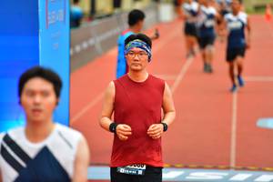 BIB: 000
                            <button type="button" onclick="openModal(4602229)" class="btn btn-primary btn-sm float-right btn-popup" data-toggle="modal" data-target=".modal-high-quality">
                        <i class="fas fa-shopping-cart"></i> Add to Cart
                    </button>
                                            <button type="button" onclick="isThisMe(4602229, true)" class="btn btn-success btn-sm float-right btn-popup btn-isme hidden" data-toggle="tooltip" data-placement="bottom" title="นี่คือรูปของคุณใช่ไหม คลิกที่นี่เพื่อเอาเข้าอัลบั้ม">
                        <i class="fas fa-plus"></i> Add to album
                    </button>
                    <button type="button" onclick="isThisMe(4602229, false)" class="btn btn-warning btn-sm float-right btn-popup btn-isnotme hidden">
                        <i class="fas fa-ban"></i> Remove from album
                    </button>