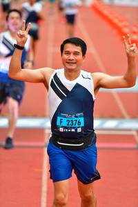 BIB: 2376
                            <button type="button" onclick="openModal(4605958)" class="btn btn-primary btn-sm float-right btn-popup" data-toggle="modal" data-target=".modal-high-quality">
                        <i class="fas fa-shopping-cart"></i> Add to Cart
                    </button>
                                            <button type="button" onclick="isThisMe(4605958, true)" class="btn btn-success btn-sm float-right btn-popup btn-isme hidden" data-toggle="tooltip" data-placement="bottom" title="นี่คือรูปของคุณใช่ไหม คลิกที่นี่เพื่อเอาเข้าอัลบั้ม">
                        <i class="fas fa-plus"></i> Add to album
                    </button>
                    <button type="button" onclick="isThisMe(4605958, false)" class="btn btn-warning btn-sm float-right btn-popup btn-isnotme hidden">
                        <i class="fas fa-ban"></i> Remove from album
                    </button>