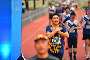 BIB: 841
                            <button type="button" onclick="openModal(4602732)" class="btn btn-primary btn-sm float-right btn-popup" data-toggle="modal" data-target=".modal-high-quality">
                        <i class="fas fa-shopping-cart"></i> Add to Cart
                    </button>
                                            <button type="button" onclick="isThisMe(4602732, true)" class="btn btn-success btn-sm float-right btn-popup btn-isme hidden" data-toggle="tooltip" data-placement="bottom" title="นี่คือรูปของคุณใช่ไหม คลิกที่นี่เพื่อเอาเข้าอัลบั้ม">
                        <i class="fas fa-plus"></i> Add to album
                    </button>
                    <button type="button" onclick="isThisMe(4602732, false)" class="btn btn-warning btn-sm float-right btn-popup btn-isnotme hidden">
                        <i class="fas fa-ban"></i> Remove from album
                    </button>