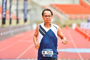 BIB: 7241
                            <button type="button" onclick="openModal(4590573)" class="btn btn-primary btn-sm float-right btn-popup" data-toggle="modal" data-target=".modal-high-quality">
                        <i class="fas fa-shopping-cart"></i> Add to Cart
                    </button>
                                            <button type="button" onclick="isThisMe(4590573, true)" class="btn btn-success btn-sm float-right btn-popup btn-isme hidden" data-toggle="tooltip" data-placement="bottom" title="นี่คือรูปของคุณใช่ไหม คลิกที่นี่เพื่อเอาเข้าอัลบั้ม">
                        <i class="fas fa-plus"></i> Add to album
                    </button>
                    <button type="button" onclick="isThisMe(4590573, false)" class="btn btn-warning btn-sm float-right btn-popup btn-isnotme hidden">
                        <i class="fas fa-ban"></i> Remove from album
                    </button>