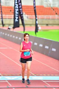 BIB: 1762
                            <button type="button" onclick="openModal(4591381)" class="btn btn-primary btn-sm float-right btn-popup" data-toggle="modal" data-target=".modal-high-quality">
                        <i class="fas fa-shopping-cart"></i> Add to Cart
                    </button>
                                            <button type="button" onclick="isThisMe(4591381, true)" class="btn btn-success btn-sm float-right btn-popup btn-isme hidden" data-toggle="tooltip" data-placement="bottom" title="นี่คือรูปของคุณใช่ไหม คลิกที่นี่เพื่อเอาเข้าอัลบั้ม">
                        <i class="fas fa-plus"></i> Add to album
                    </button>
                    <button type="button" onclick="isThisMe(4591381, false)" class="btn btn-warning btn-sm float-right btn-popup btn-isnotme hidden">
                        <i class="fas fa-ban"></i> Remove from album
                    </button>