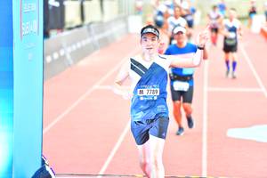 BIB: 7789
                            <button type="button" onclick="openModal(4623414)" class="btn btn-primary btn-sm float-right btn-popup" data-toggle="modal" data-target=".modal-high-quality">
                        <i class="fas fa-shopping-cart"></i> Add to Cart
                    </button>
                                            <button type="button" onclick="isThisMe(4623414, true)" class="btn btn-success btn-sm float-right btn-popup btn-isme hidden" data-toggle="tooltip" data-placement="bottom" title="นี่คือรูปของคุณใช่ไหม คลิกที่นี่เพื่อเอาเข้าอัลบั้ม">
                        <i class="fas fa-plus"></i> Add to album
                    </button>
                    <button type="button" onclick="isThisMe(4623414, false)" class="btn btn-warning btn-sm float-right btn-popup btn-isnotme hidden">
                        <i class="fas fa-ban"></i> Remove from album
                    </button>