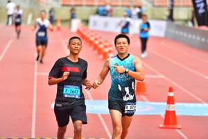 BIB: 2647, 5159
                            <button type="button" onclick="openModal(4589859)" class="btn btn-primary btn-sm float-right btn-popup" data-toggle="modal" data-target=".modal-high-quality">
                        <i class="fas fa-shopping-cart"></i> Add to Cart
                    </button>
                                            <button type="button" onclick="isThisMe(4589859, true)" class="btn btn-success btn-sm float-right btn-popup btn-isme hidden" data-toggle="tooltip" data-placement="bottom" title="นี่คือรูปของคุณใช่ไหม คลิกที่นี่เพื่อเอาเข้าอัลบั้ม">
                        <i class="fas fa-plus"></i> Add to album
                    </button>
                    <button type="button" onclick="isThisMe(4589859, false)" class="btn btn-warning btn-sm float-right btn-popup btn-isnotme hidden">
                        <i class="fas fa-ban"></i> Remove from album
                    </button>