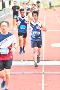 BIB: 6953, 845
                            <button type="button" onclick="openModal(4622863)" class="btn btn-primary btn-sm float-right btn-popup" data-toggle="modal" data-target=".modal-high-quality">
                        <i class="fas fa-shopping-cart"></i> Add to Cart
                    </button>
                                            <button type="button" onclick="isThisMe(4622863, true)" class="btn btn-success btn-sm float-right btn-popup btn-isme hidden" data-toggle="tooltip" data-placement="bottom" title="นี่คือรูปของคุณใช่ไหม คลิกที่นี่เพื่อเอาเข้าอัลบั้ม">
                        <i class="fas fa-plus"></i> Add to album
                    </button>
                    <button type="button" onclick="isThisMe(4622863, false)" class="btn btn-warning btn-sm float-right btn-popup btn-isnotme hidden">
                        <i class="fas fa-ban"></i> Remove from album
                    </button>